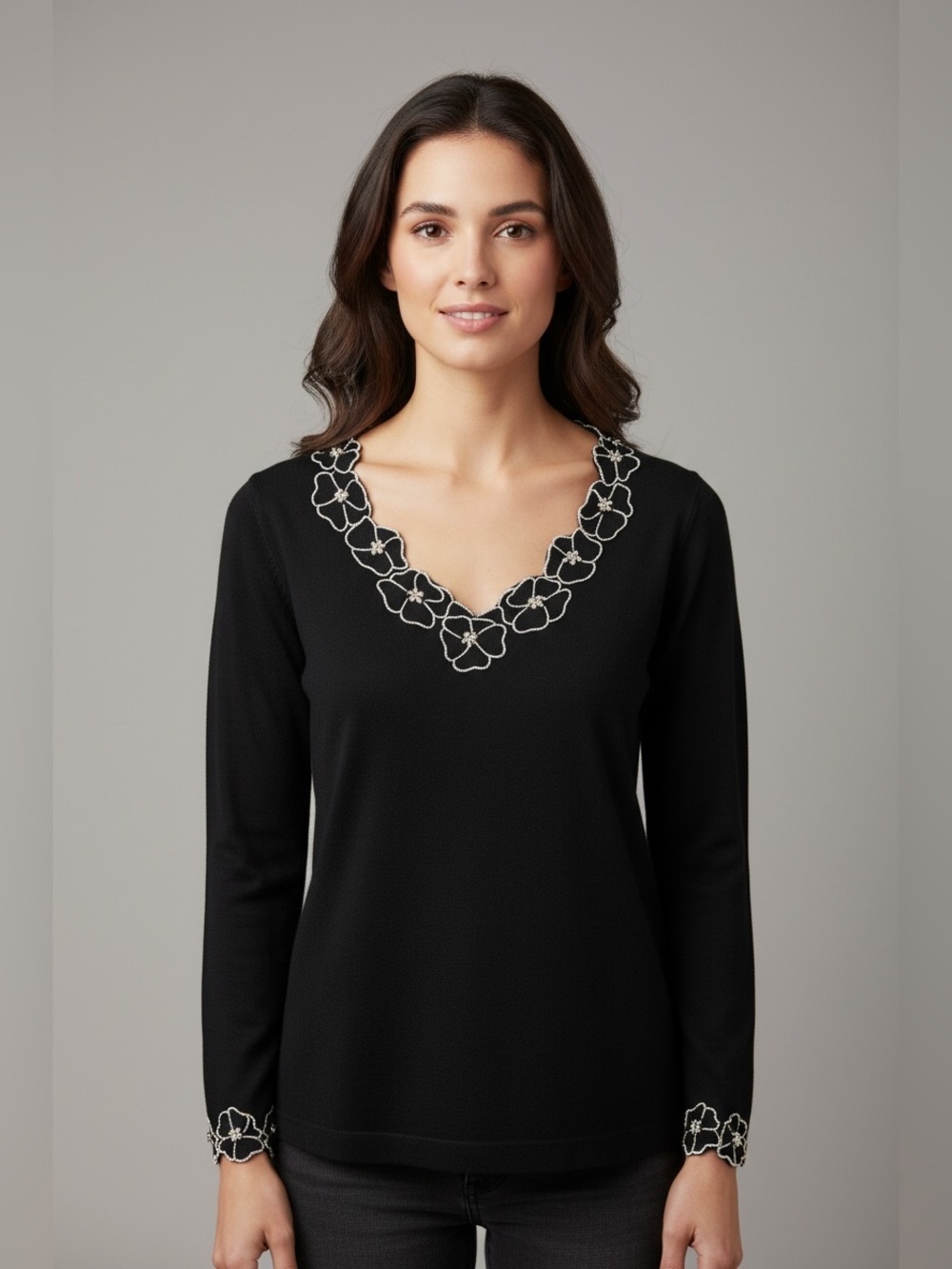 GARDY black knit embroidered blouse excellent condition size medium
